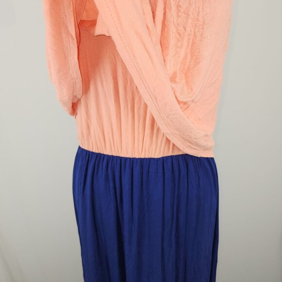 Women's Pink Owl Apparel Navy Peach Spaghetti Strap Maxi Dress Medium Flowy Long - Picture 3 of 5